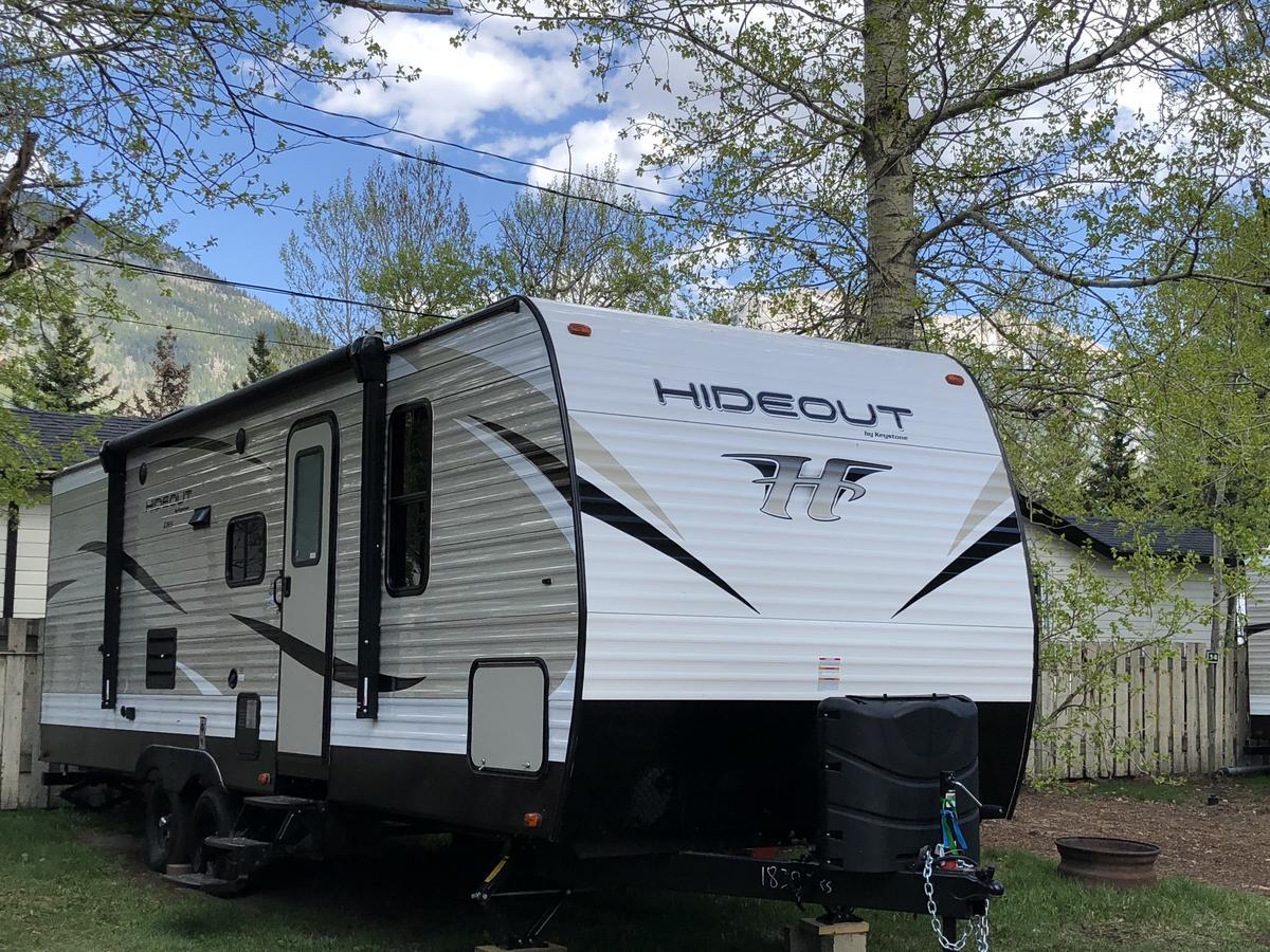 Rundle Mountain Rv Park Hotel Canmore Exterior foto